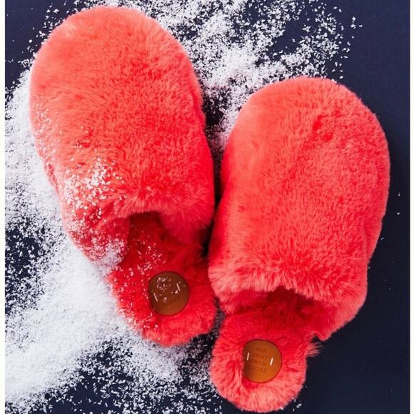 Anthropologie Faux Fur Closed Toe Slippers for Winter Orange Size S/M or 6/6.5 - Picture 2 of 7